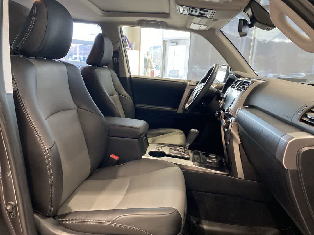 Thumbnail: 2023 Toyota 4Runner - 26