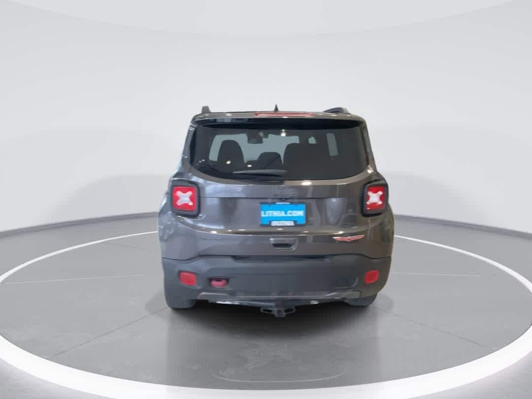 Thumbnail: 2020 Jeep Renegade - 7