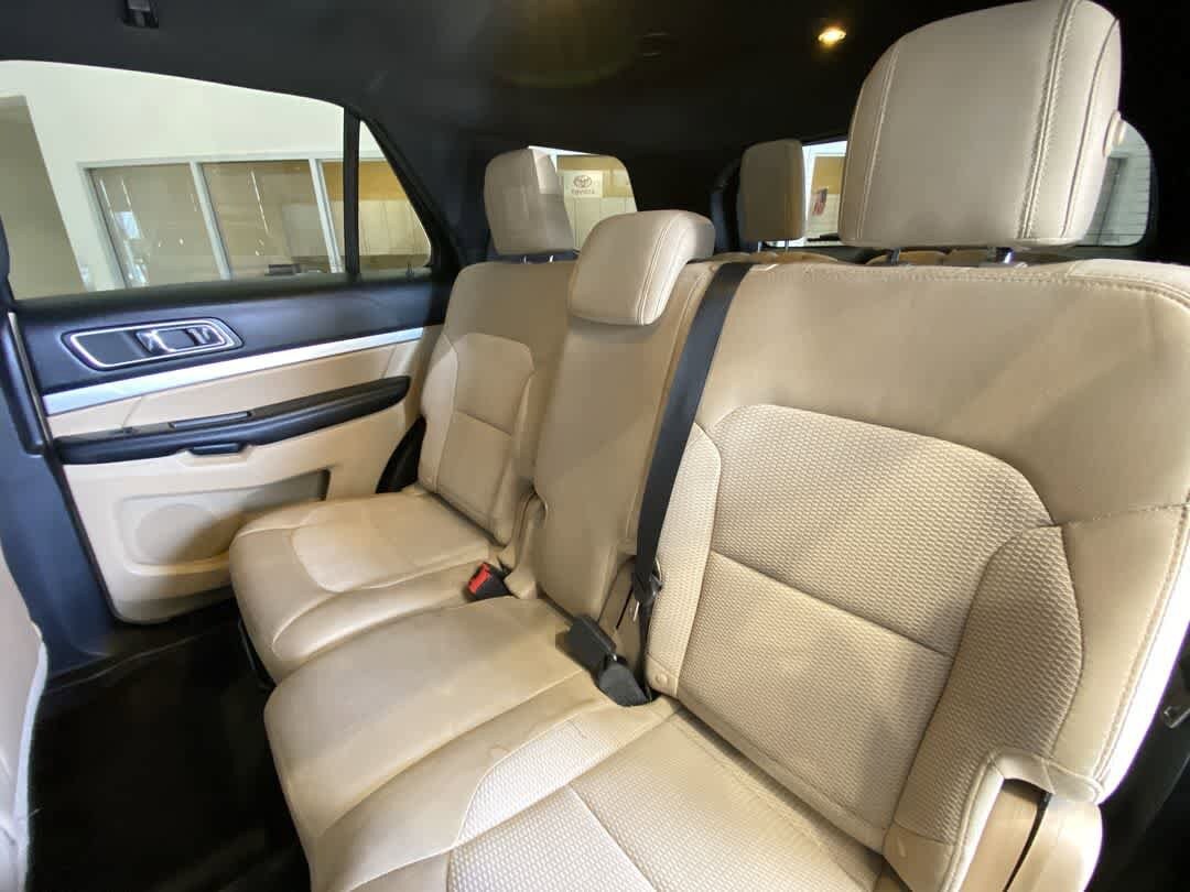 Thumbnail: 2017 Ford Explorer - 24