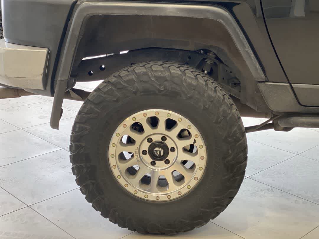 Thumbnail: 2008 Toyota FJ Cruiser - 12