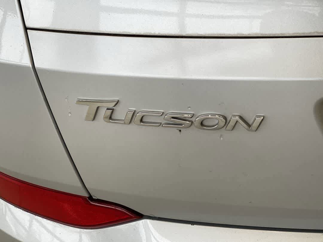 Thumbnail: 2018 Hyundai Tucson - 11