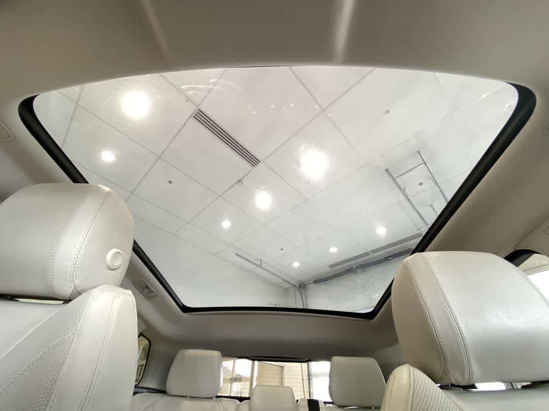 Thumbnail: 2016 Land Rover Range Rover Evoque - 24