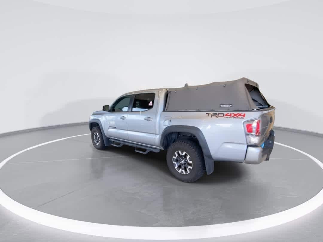 Thumbnail: 2020 Toyota Tacoma - 6