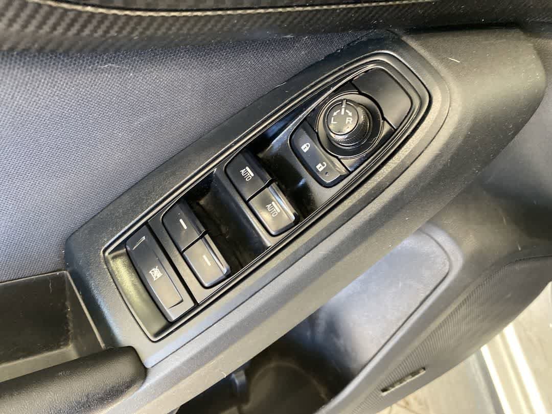 Thumbnail: 2019 Subaru Crosstrek - 13