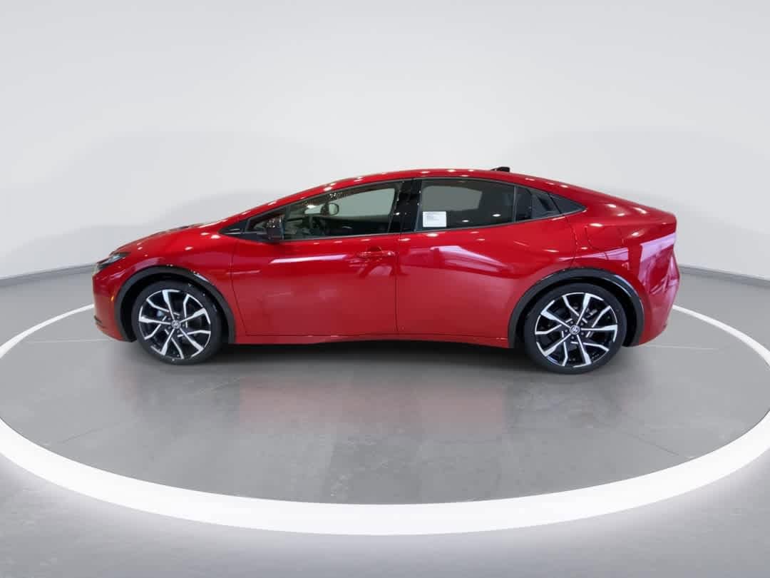 Thumbnail: 2026 Toyota Prius - 5