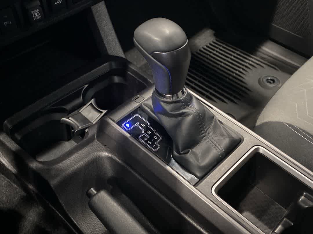 Thumbnail: 2023 Toyota Tacoma - 19