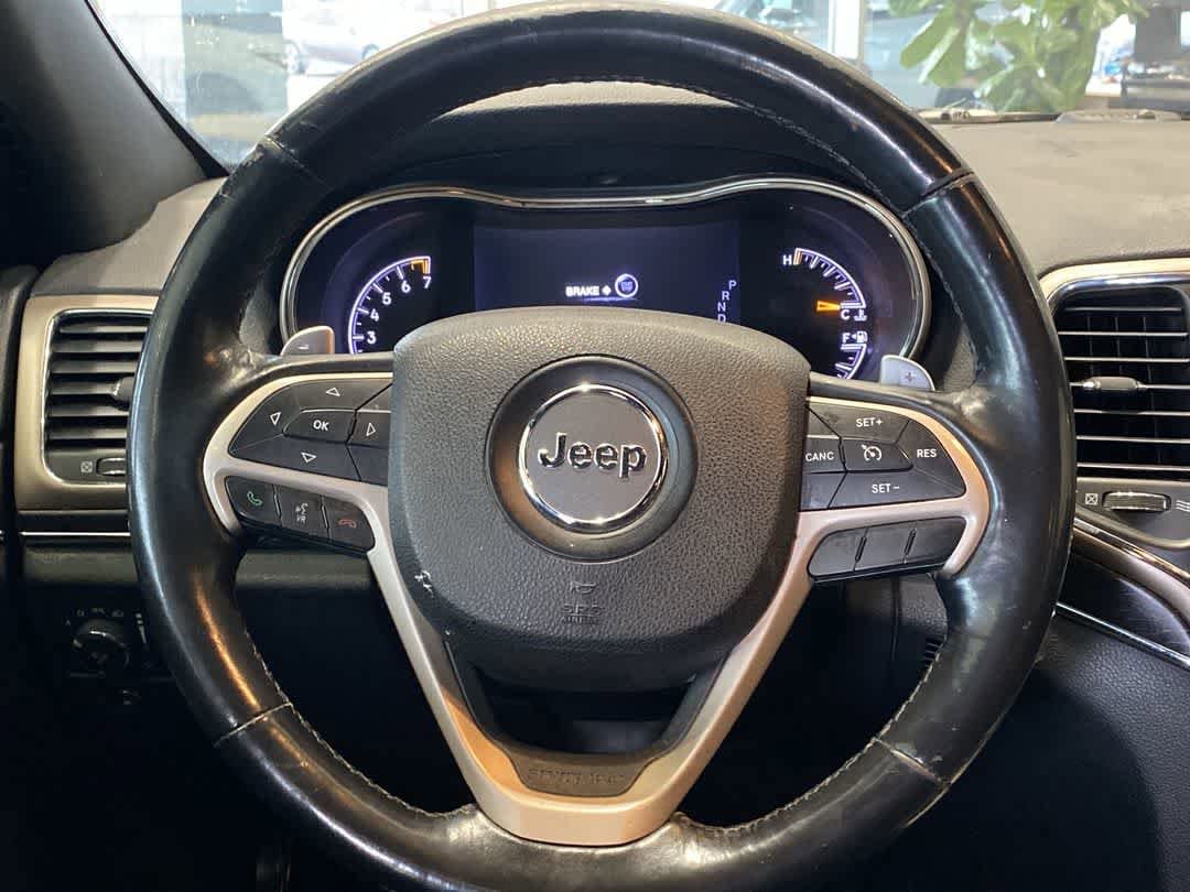 Thumbnail: 2015 Jeep Grand Cherokee - 17