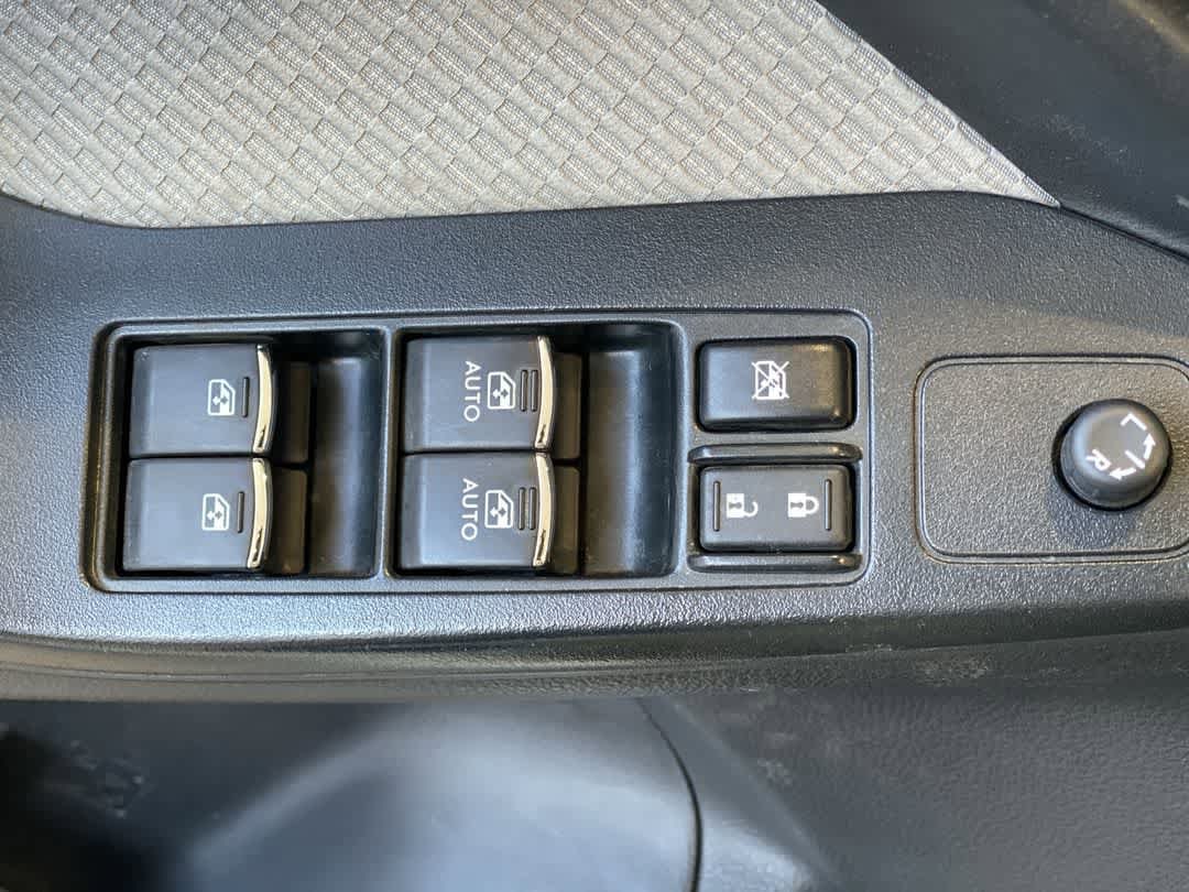 Thumbnail: 2017 Subaru Forester - 16