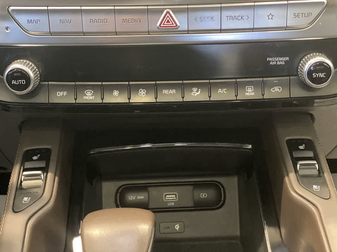 Thumbnail: 2020 Kia Telluride - 22