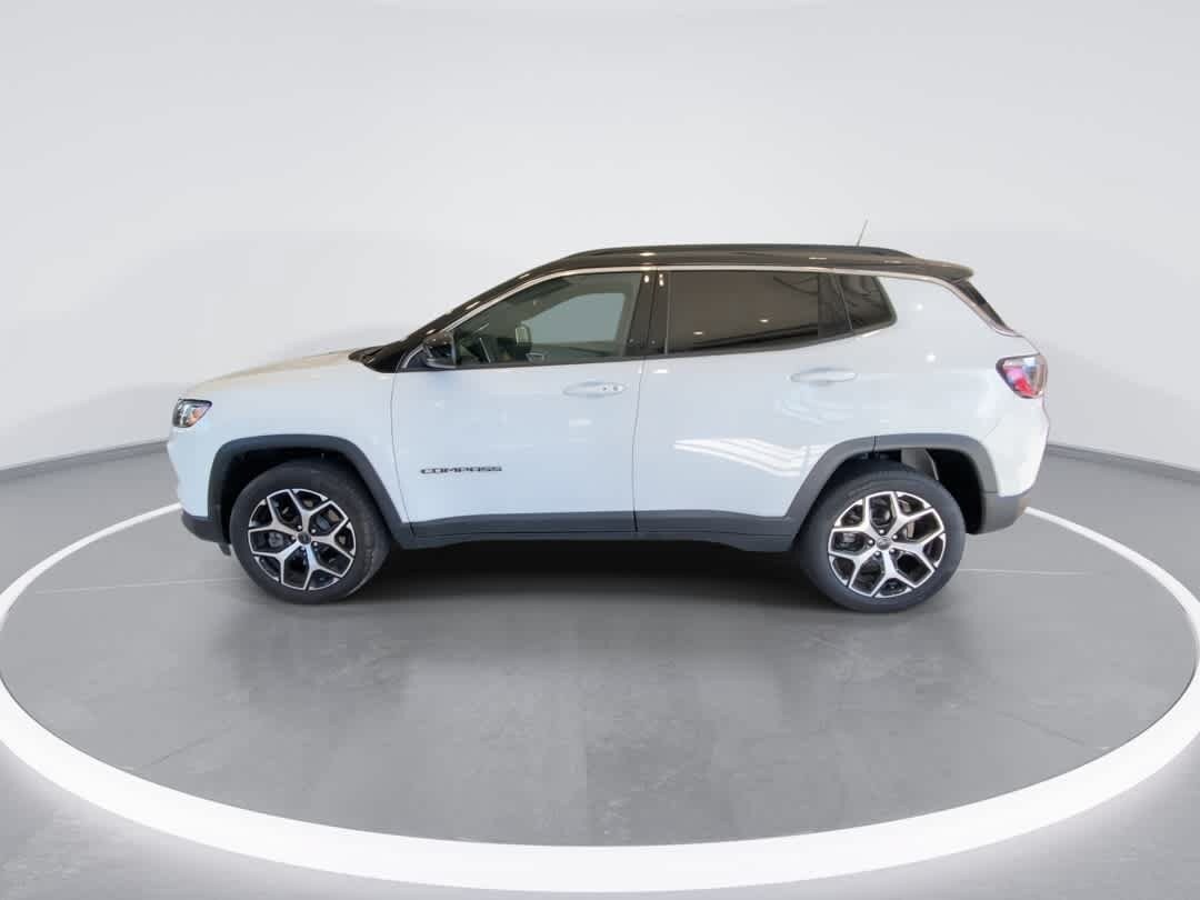 Thumbnail: 2025 Jeep Compass - 5