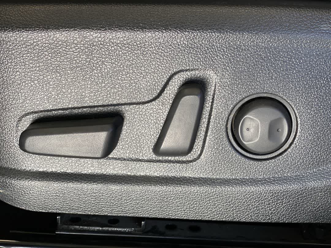 Thumbnail: 2021 Kia Seltos - 15