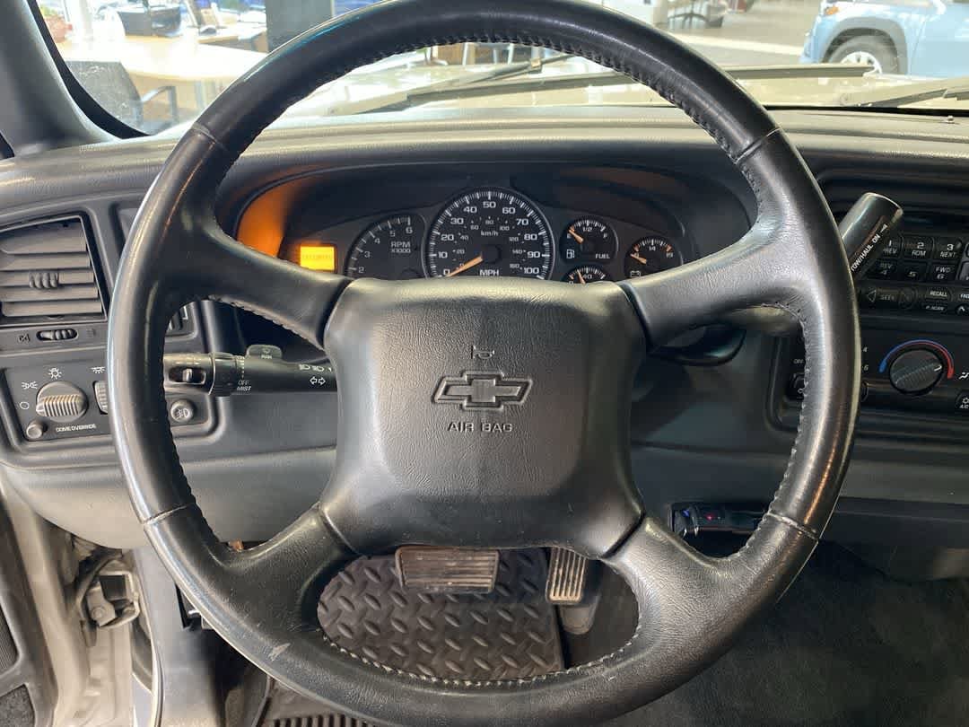 Thumbnail: 2002 Chevrolet Silverado 2500 - 17