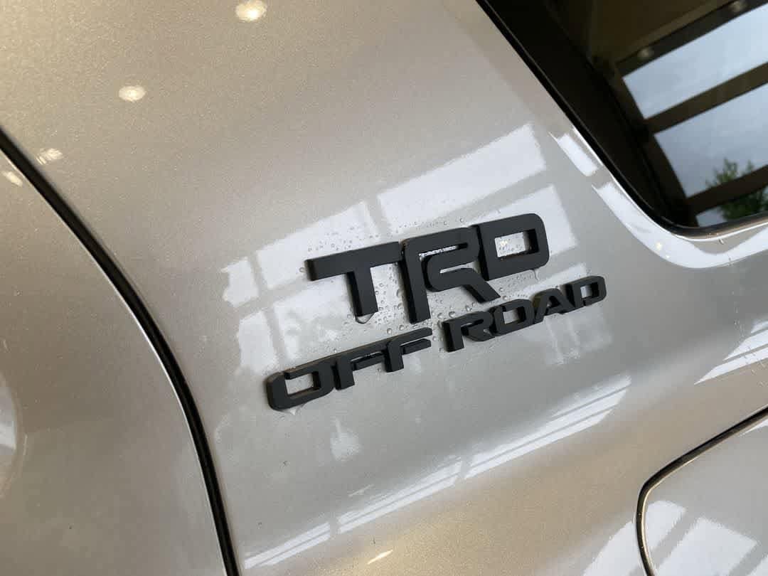 Thumbnail: 2025 Toyota 4Runner - 11