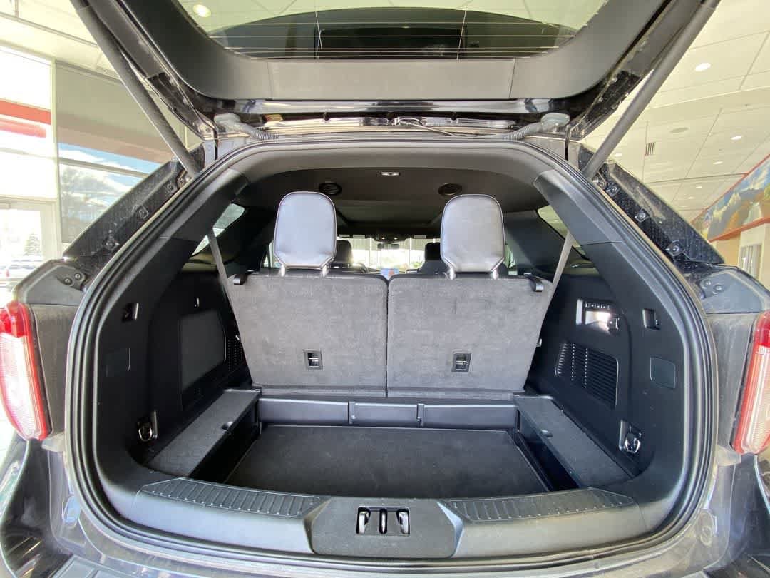 Thumbnail: 2020 Ford Explorer - 27