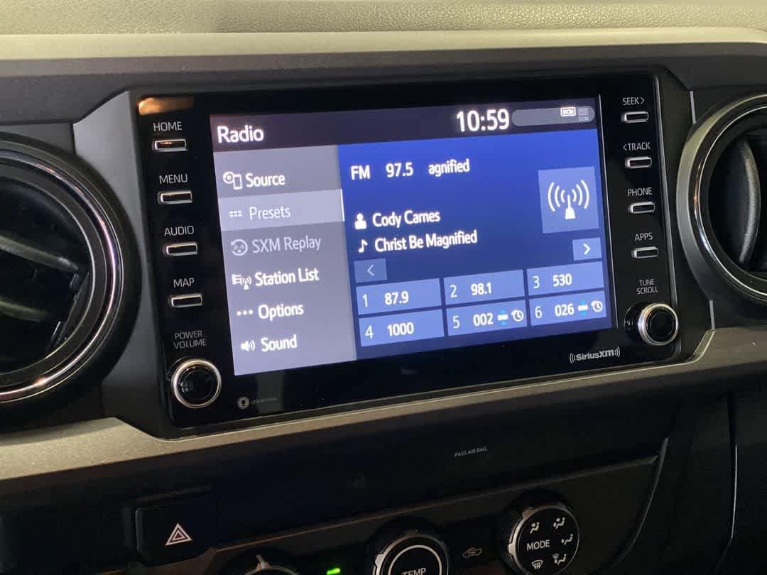 Thumbnail: 2020 Toyota Tacoma - 18