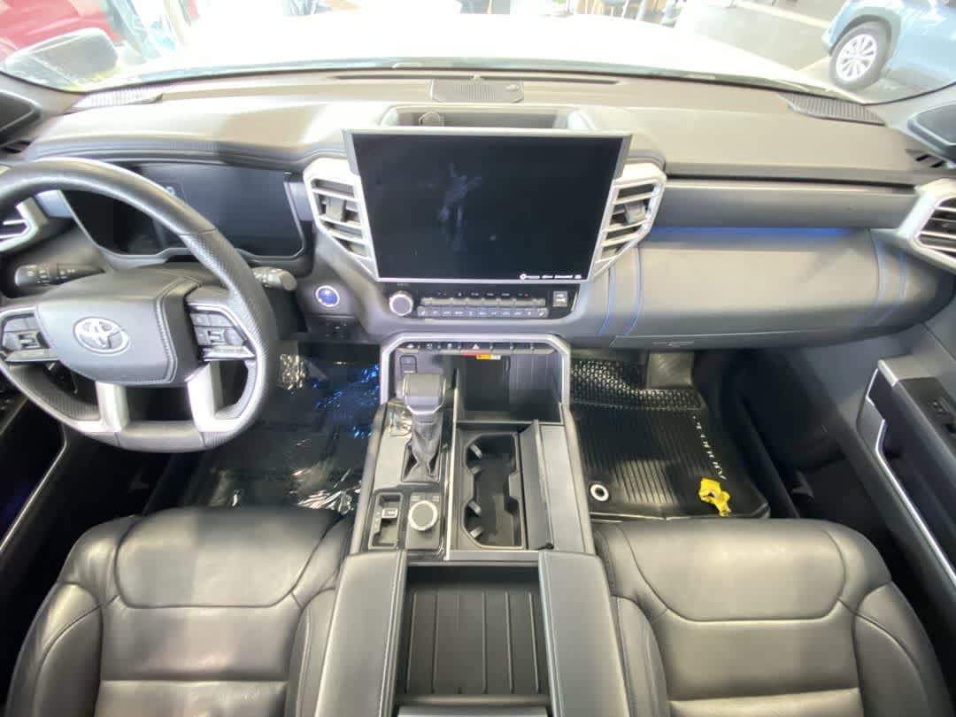 Thumbnail: 2024 Toyota Sequoia - 22