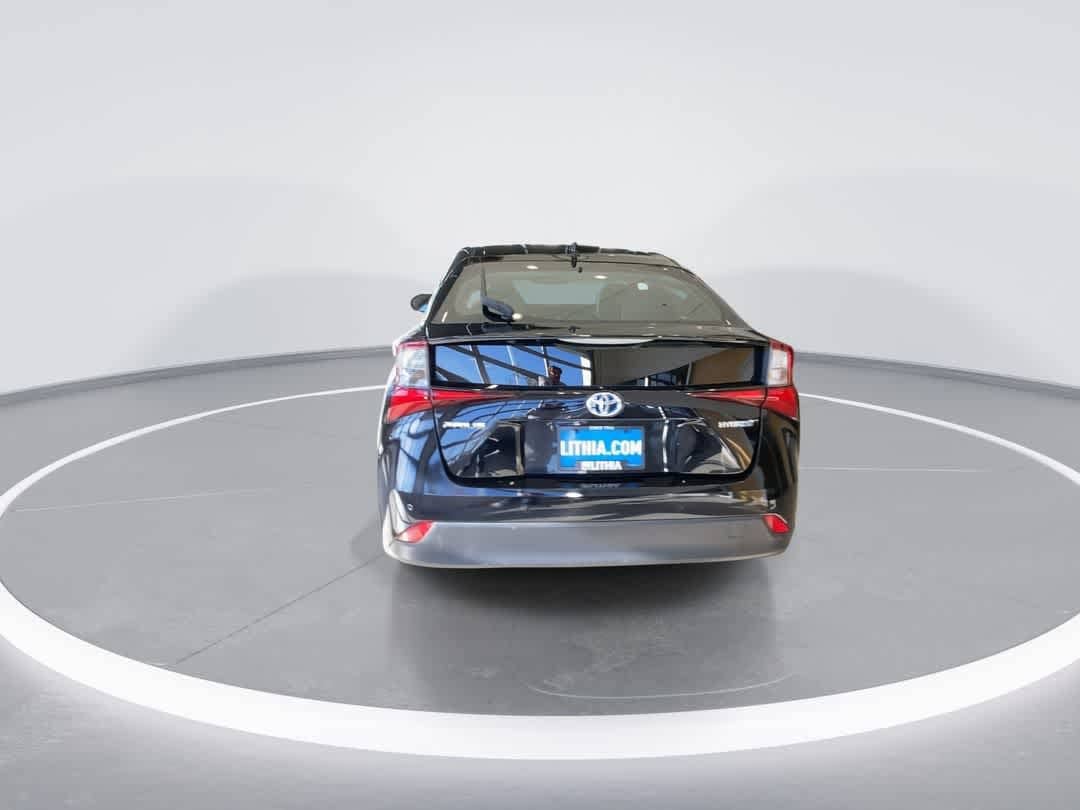 Thumbnail: 2020 Toyota Prius - 7
