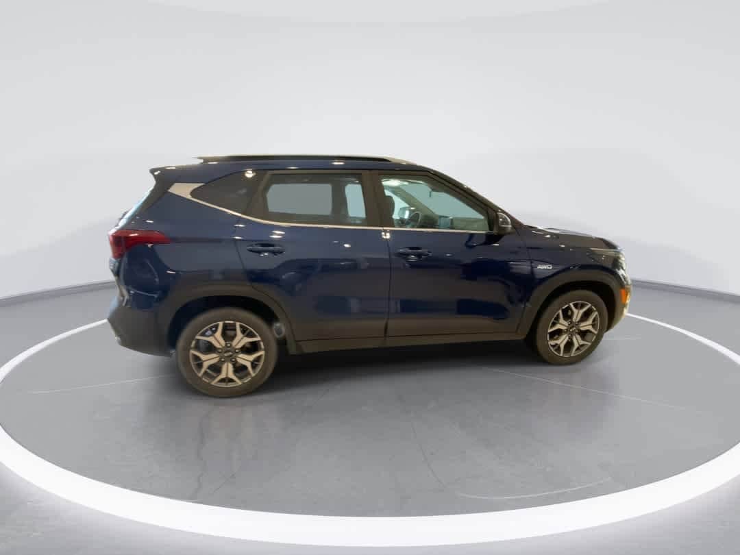 Thumbnail: 2021 Kia Seltos - 8