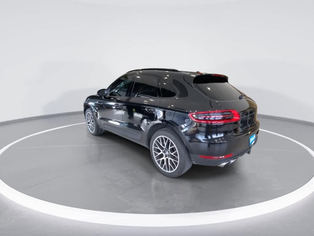 Thumbnail: 2018 Porsche Macan - 6