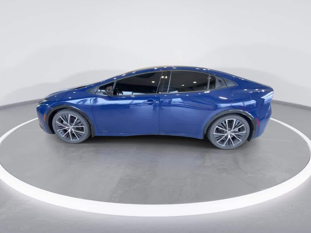 Thumbnail: 2023 Toyota Prius - 5