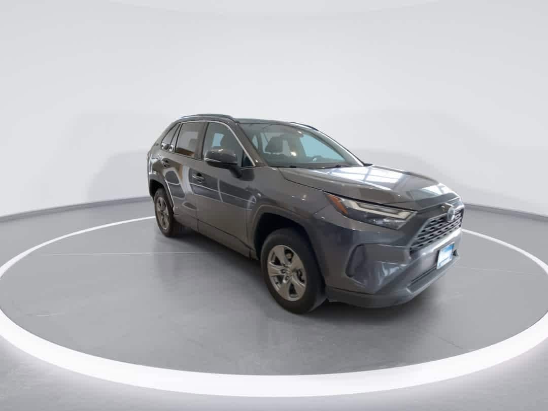 Thumbnail: 2022 Toyota RAV4 - 2