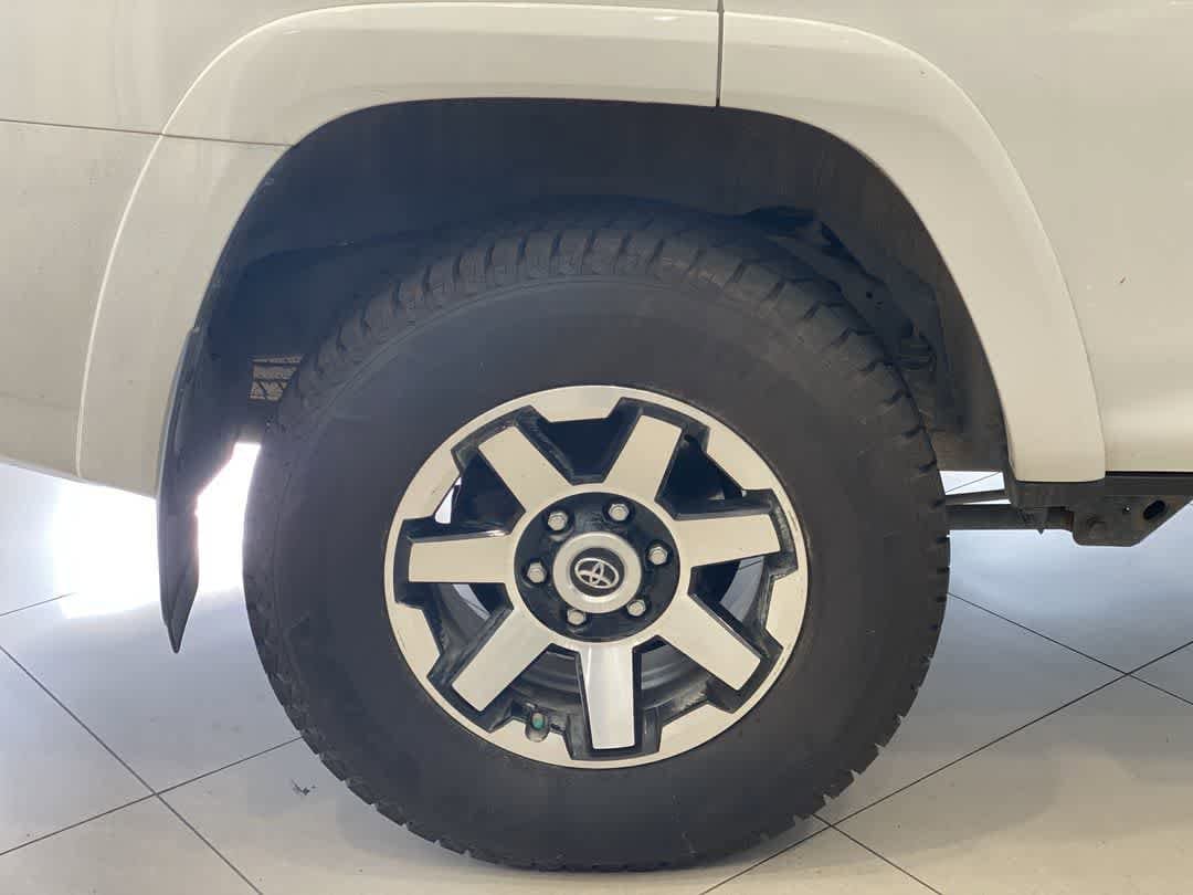 Thumbnail: 2021 Toyota 4Runner - 13