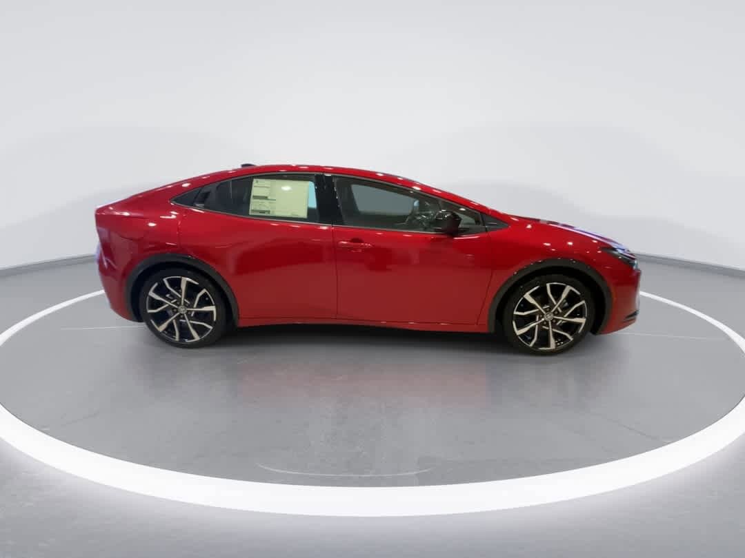 Thumbnail: 2026 Toyota Prius - 9