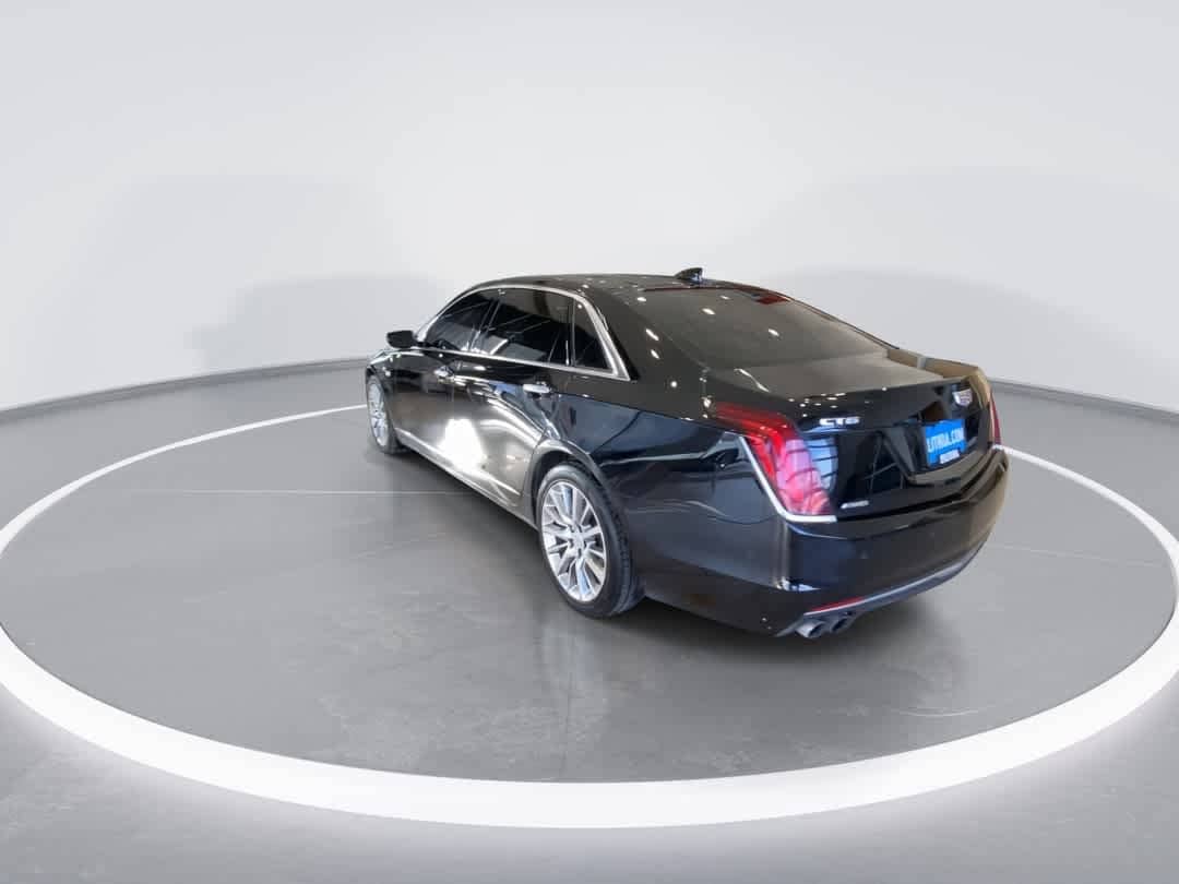 Thumbnail: 2017 Cadillac CT6 - 6