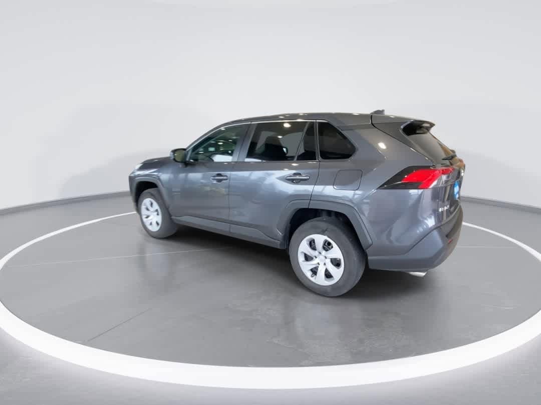 Thumbnail: 2024 Toyota RAV4 - 6