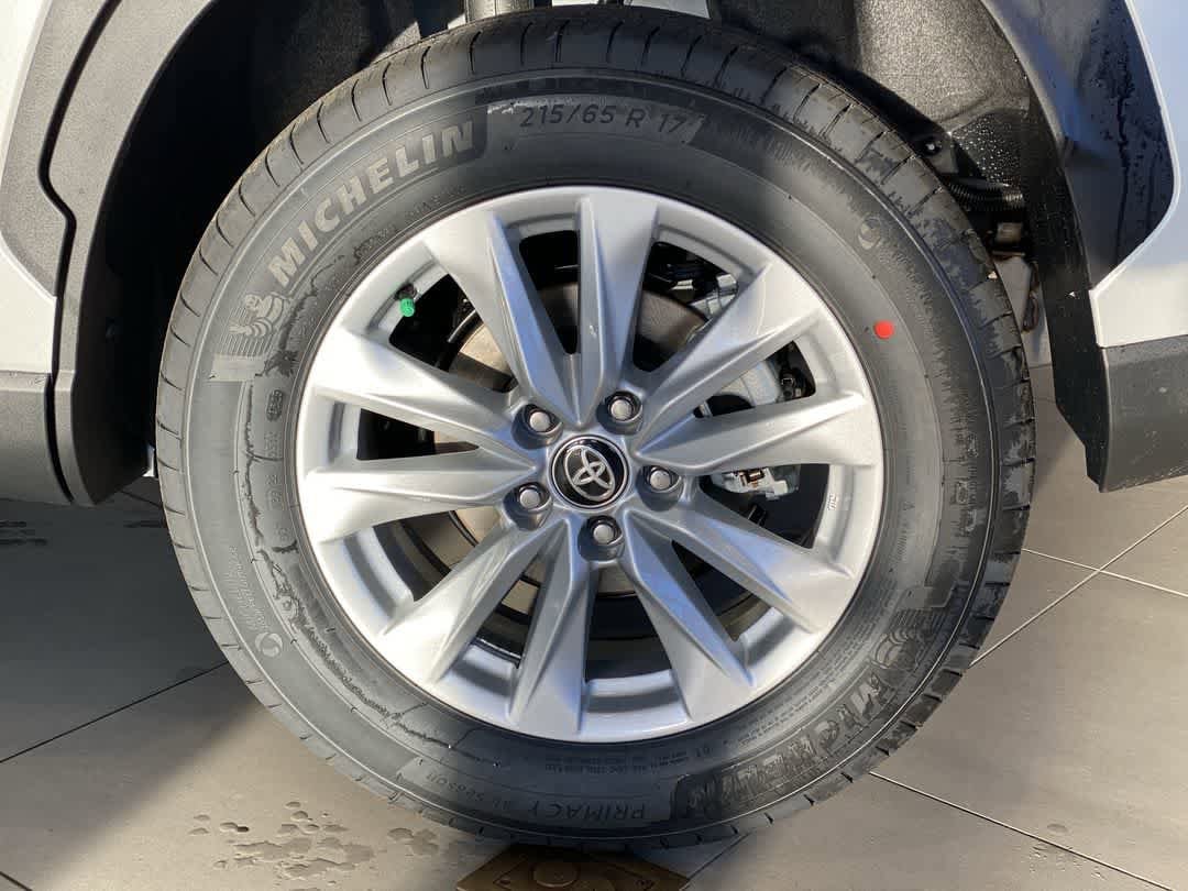 Thumbnail: 2026 Toyota Corolla Cross - 13