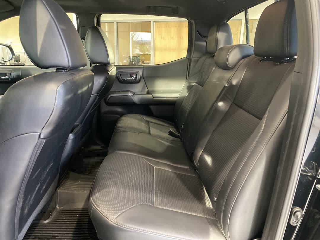 Thumbnail: 2020 Toyota Tacoma - 23