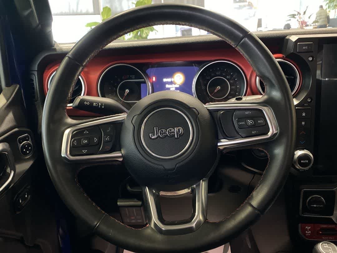 Thumbnail: 2018 Jeep Wrangler - 16