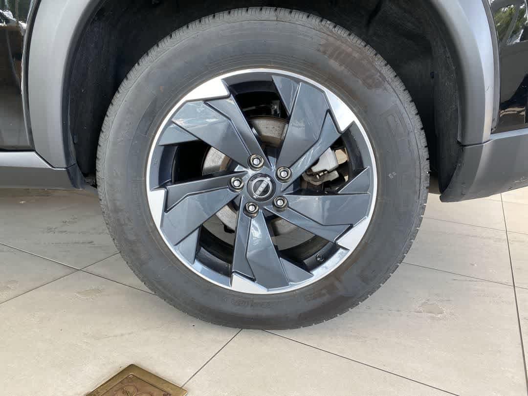 Thumbnail: 2024 Nissan Rogue - 12