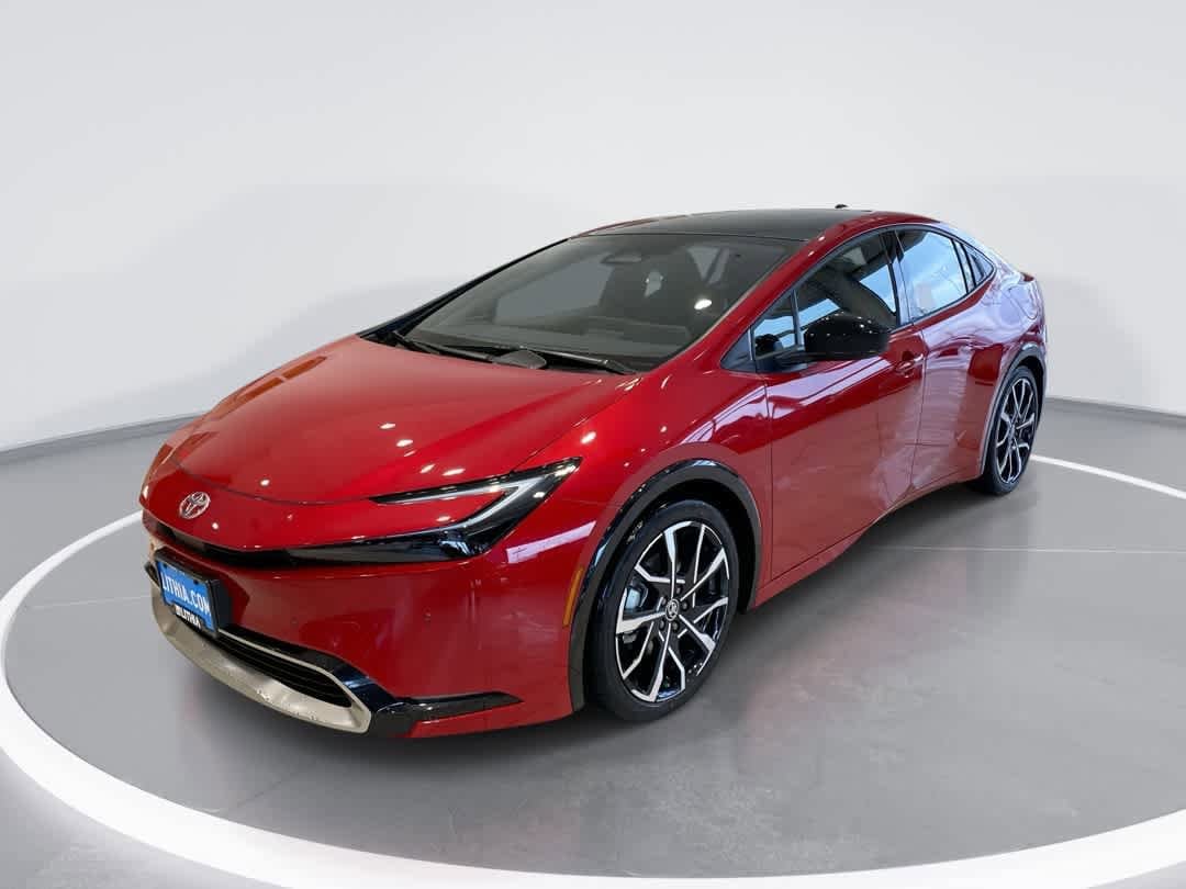 2026 Toyota Prius XSE's photo