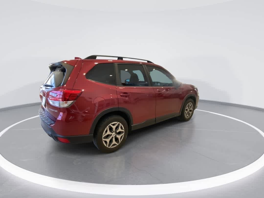 Thumbnail: 2020 Subaru Forester - 8