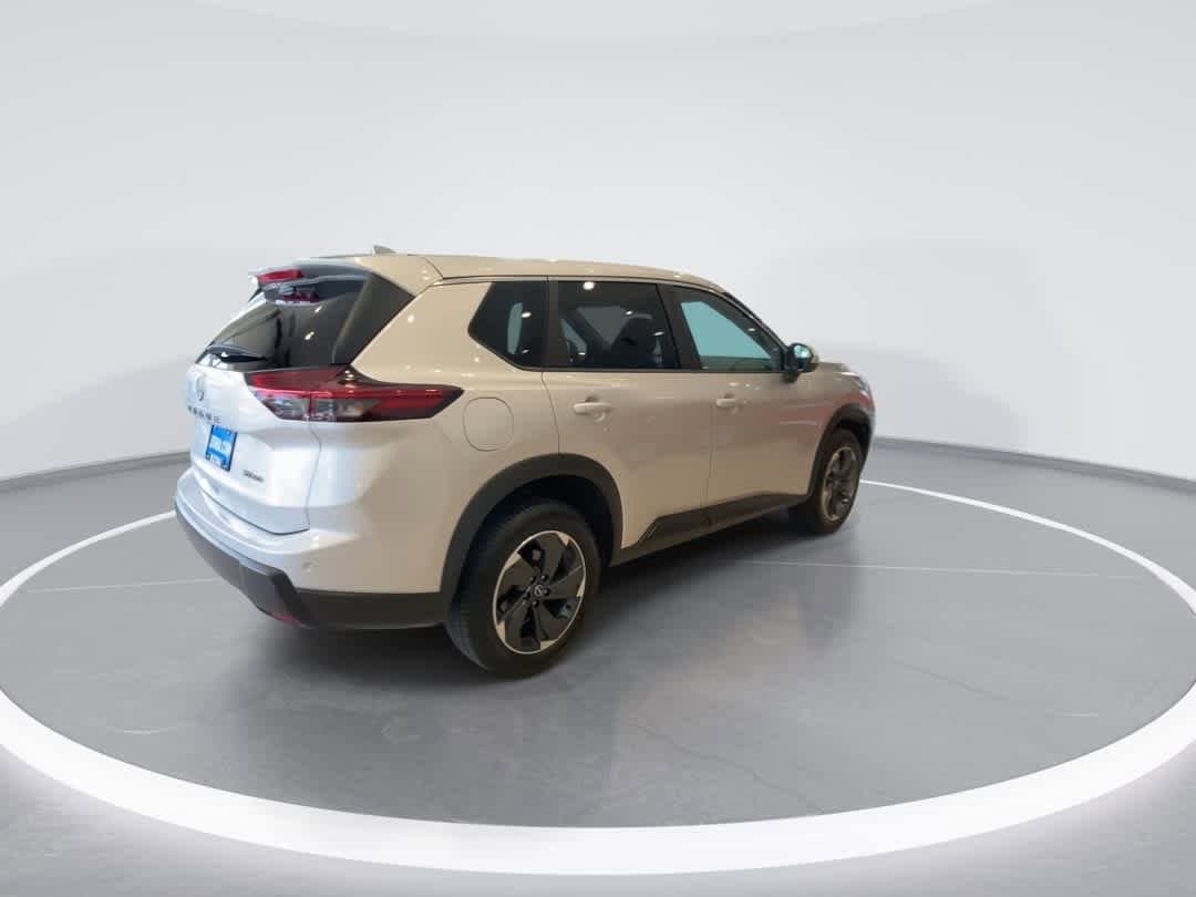 Thumbnail: 2024 Nissan Rogue - 8