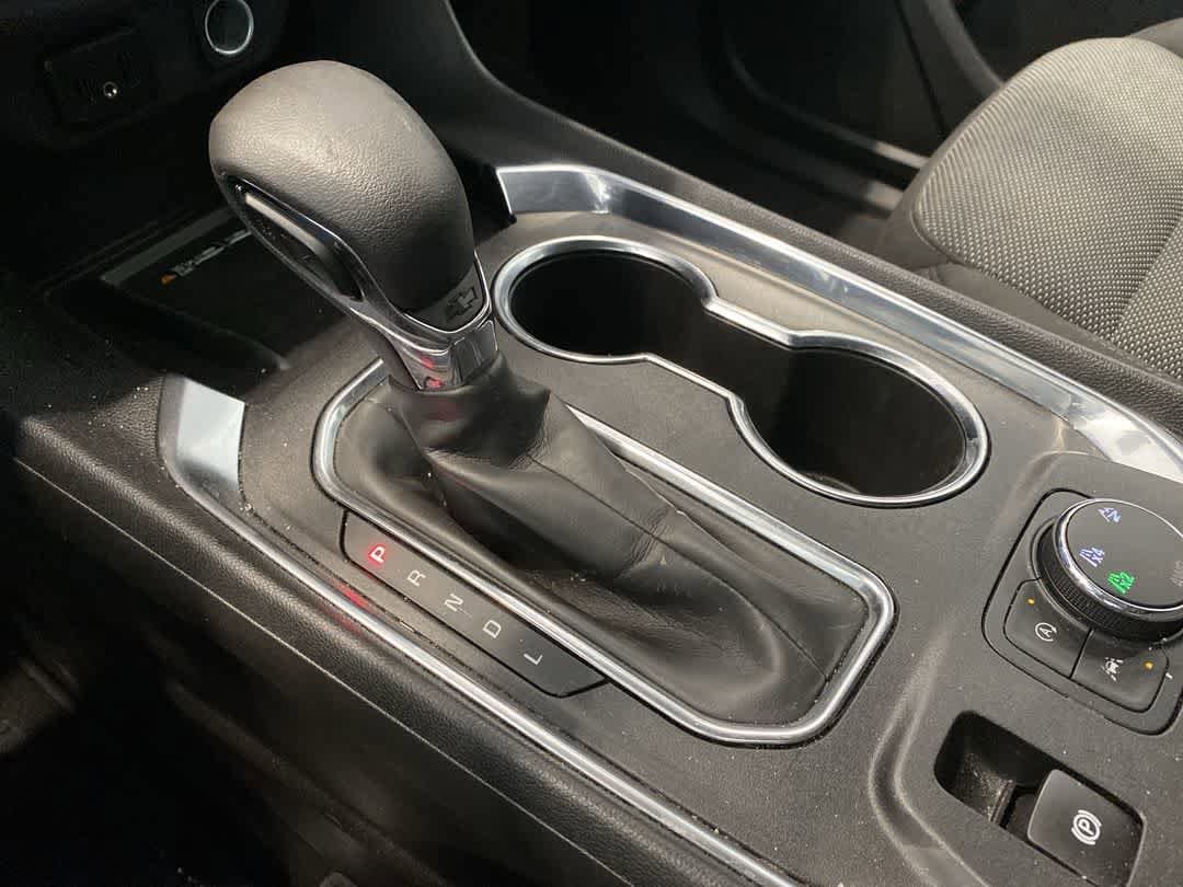 Thumbnail: 2023 Chevrolet Traverse - 21