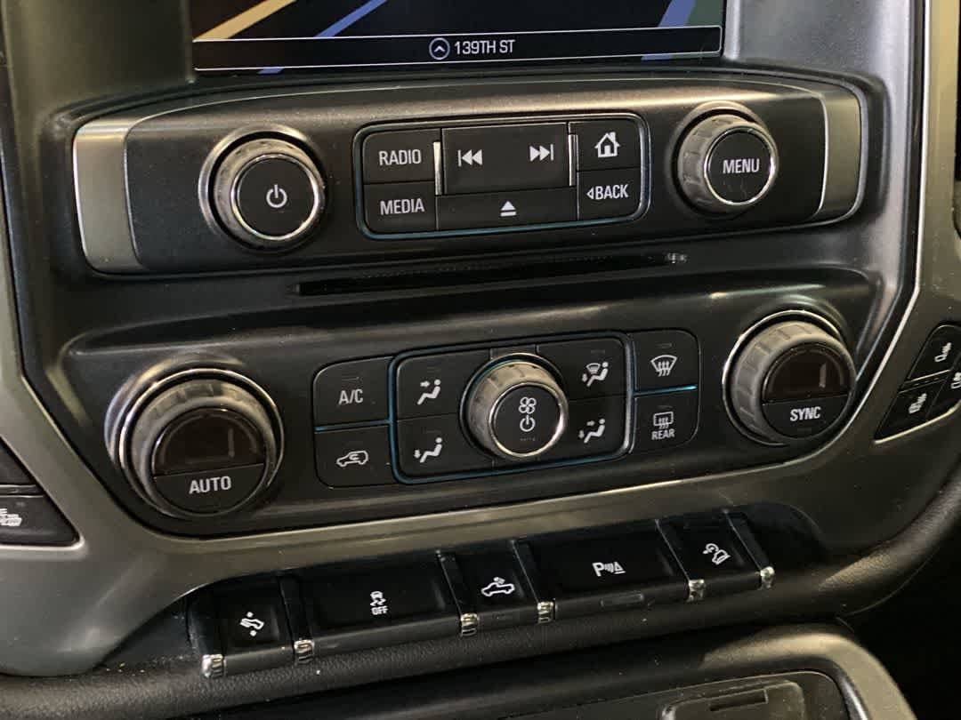 Thumbnail: 2017 Chevrolet Silverado 1500 - 21