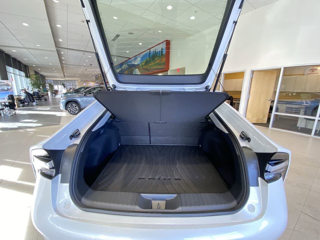 Thumbnail: 2026 Toyota Prius - 25