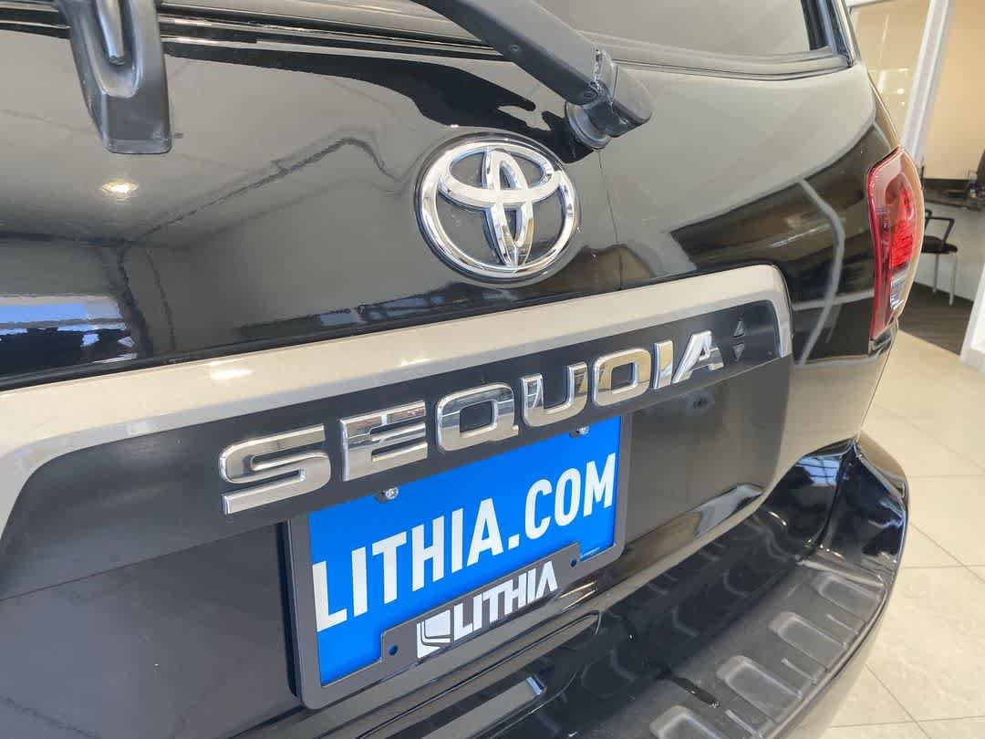 Thumbnail: 2021 Toyota Sequoia - 11