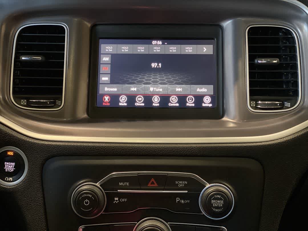 Thumbnail: 2022 Dodge Charger - 18