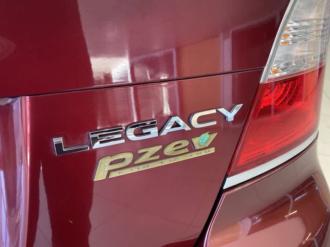 Thumbnail: 2009 Subaru Legacy - 11