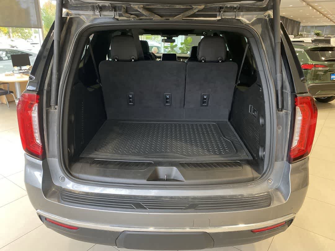 Thumbnail: 2022 GMC Yukon XL - 26