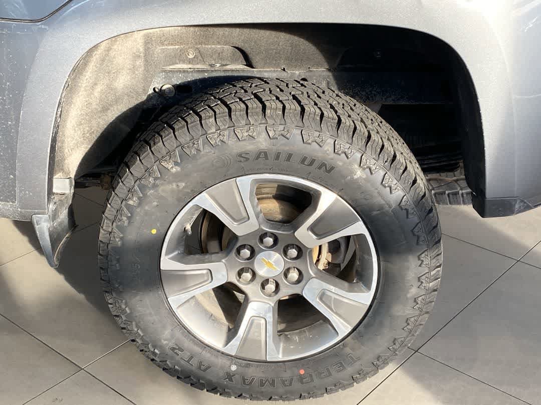 Thumbnail: 2018 Chevrolet Colorado - 12