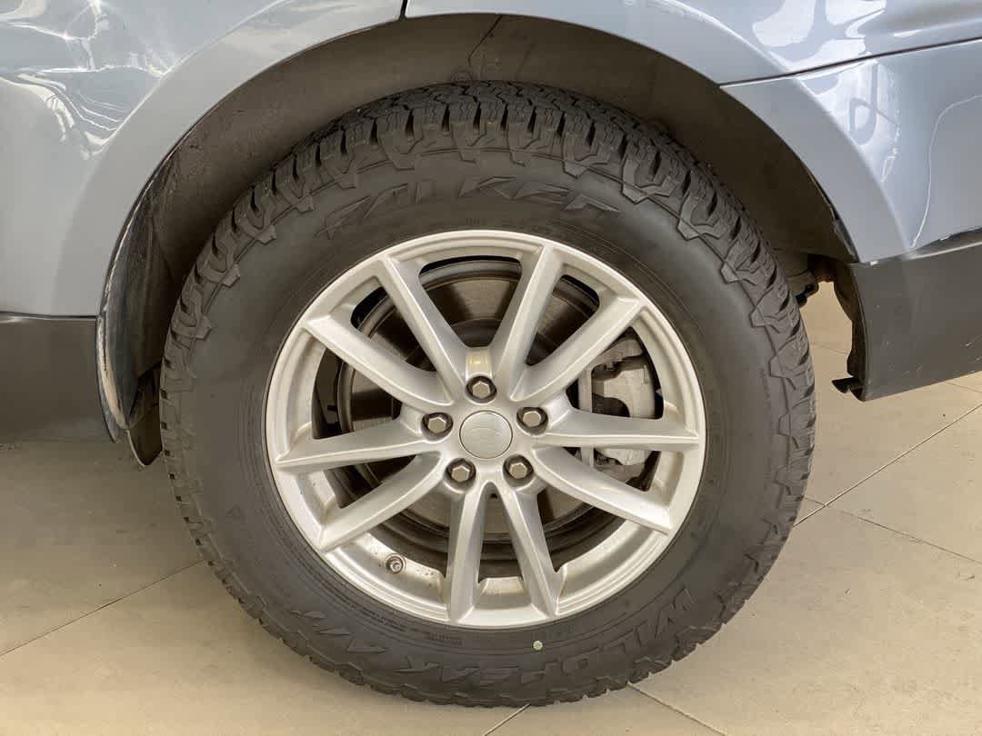 Thumbnail: 2021 Land Rover Range Rover Sport - 12