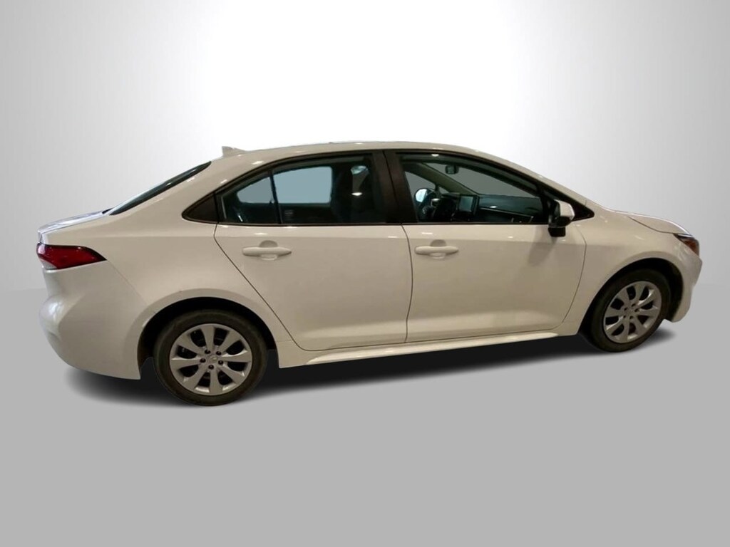 Used 2021 Toyota Corolla Sedan LE Super White For Sale in Missoula MT