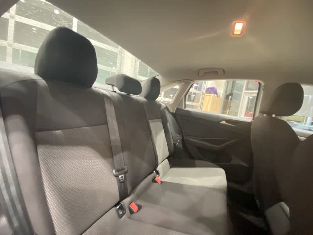 Thumbnail: 2019 Volkswagen Jetta - 22