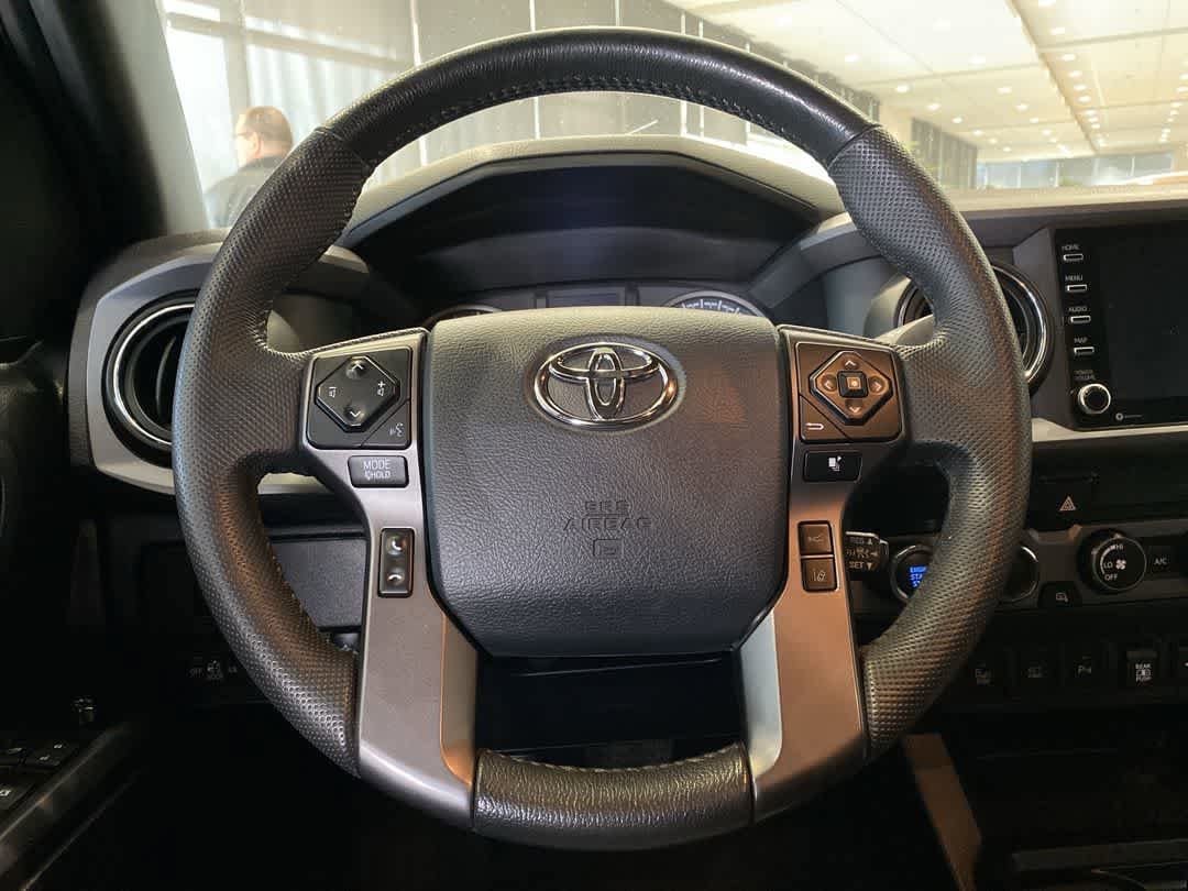 Thumbnail: 2020 Toyota Tacoma - 16