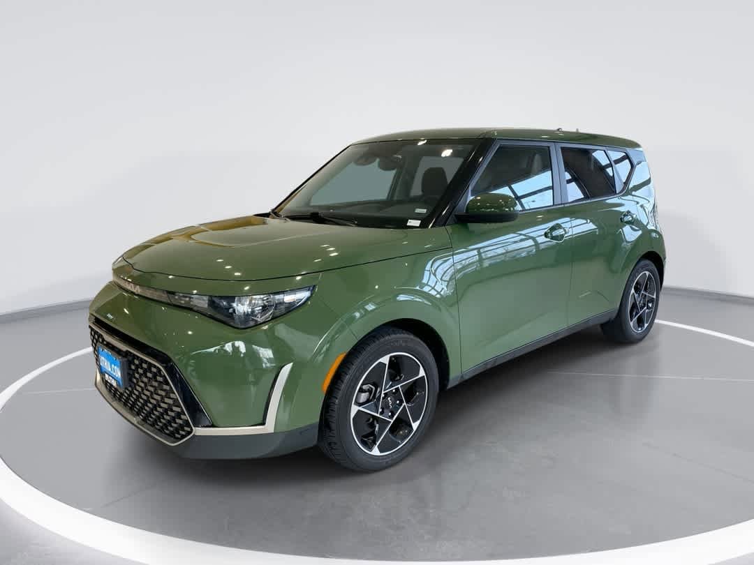 2023 Kia Soul EX's photo