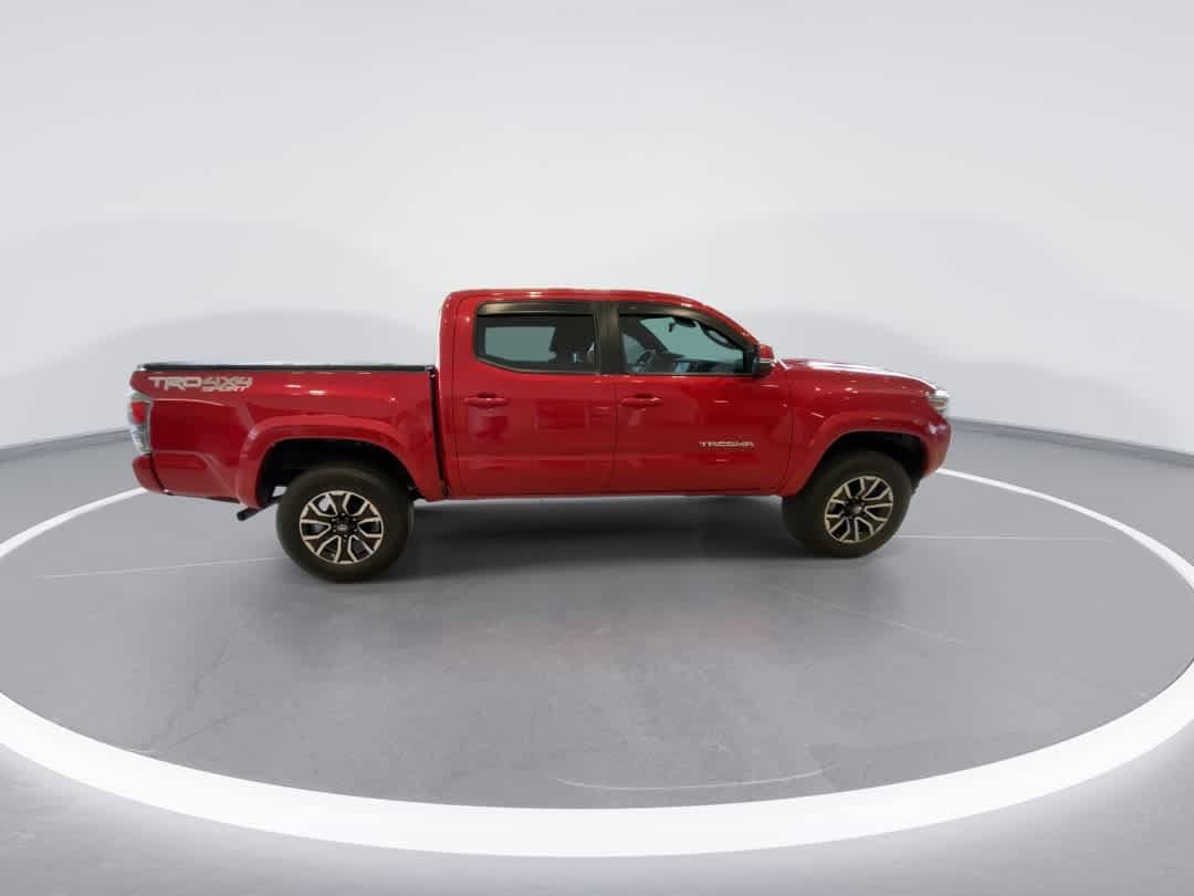 Thumbnail: 2020 Toyota Tacoma - 9